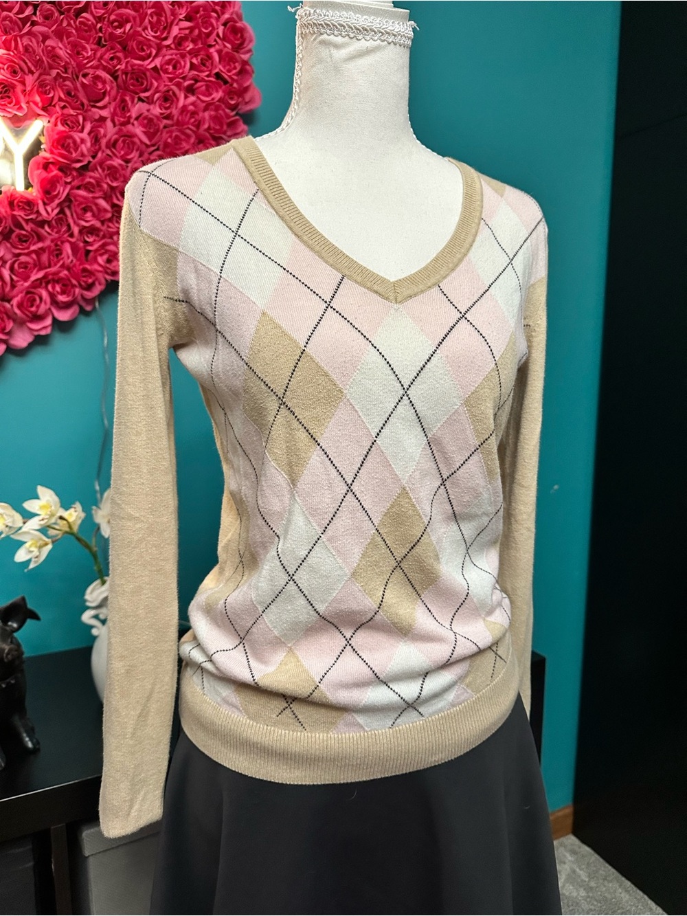 Tommy Hilfiger Pink & Beige Argyle V-Neck Sweater